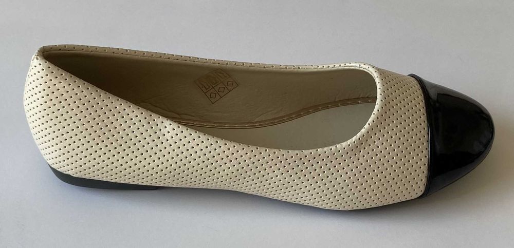 Beżowe baleriny połysk rozmiar 38 (BAL9)