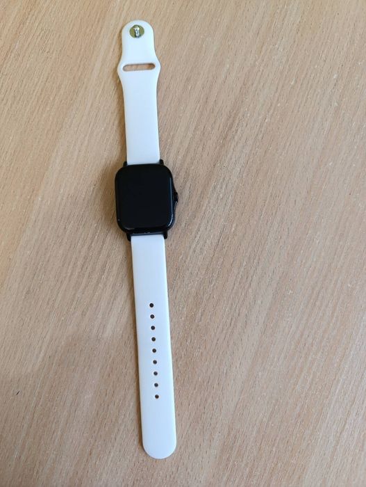 Amazfit gts 2, плюс 4 ремінці( білий, чорний, фволетовий, молочний), с