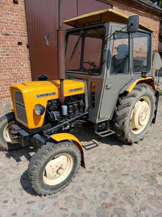 Ciągnik rolniczy URSUS C330 (1984 r.)