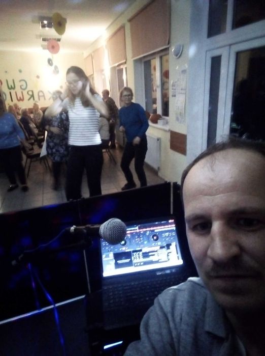 DJ Marek i zespół muzyczny