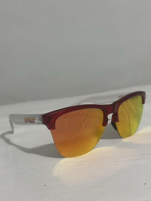 Oakley Frogskins lite