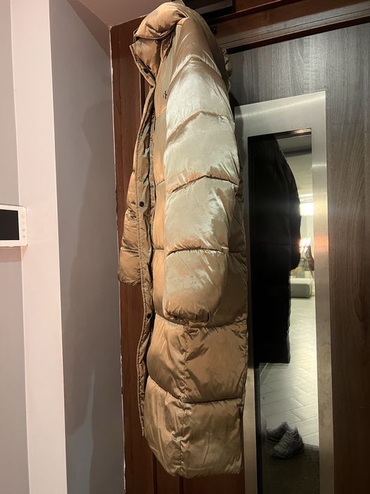 В наввності пуховик calvin klein жіночий м