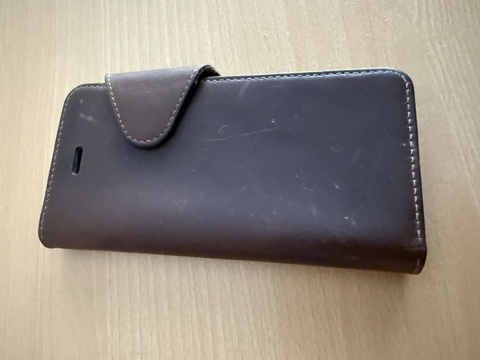 Flipcover KALIBRI couro genuino