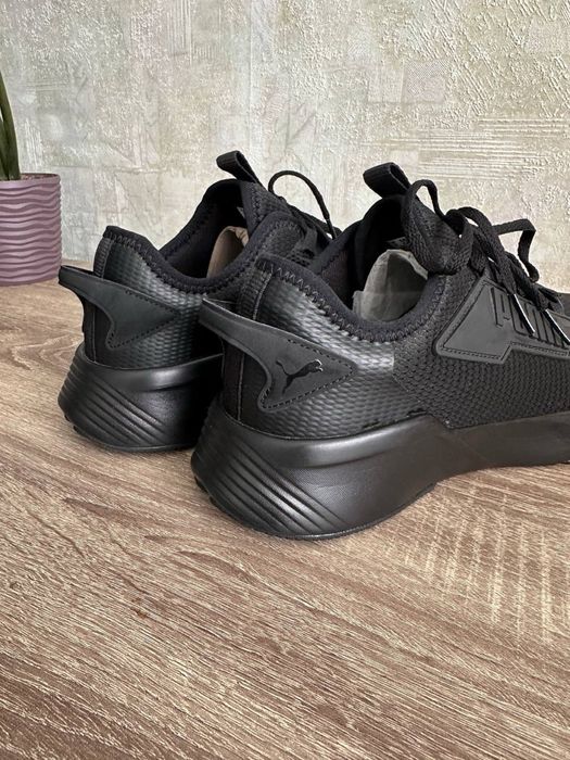 Фирменные кроссовки Puma