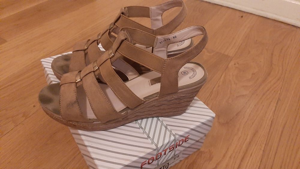 Sandálias camel 40 da FootSide