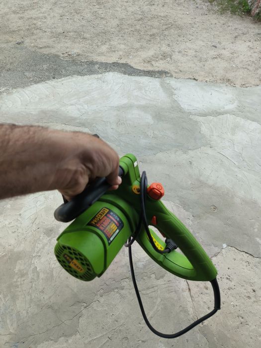 Продам електропилу Pro-Craft