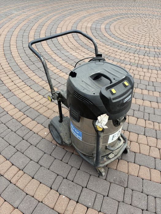 Odkurzacz Karcher NT  70/2 2400w