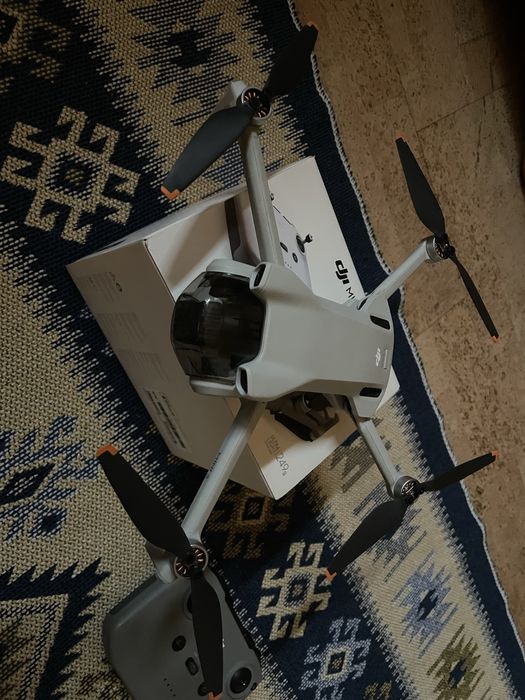 Dron DJI mini 3 jak nowy 21 cykli