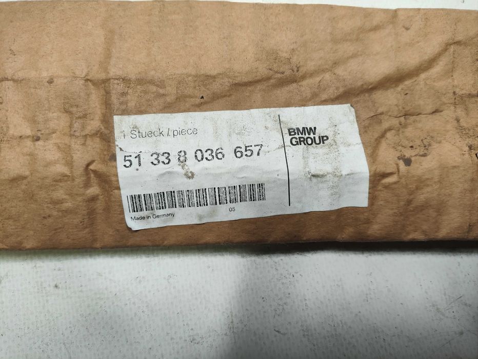Listwa zgarniająca lewa czarna GLANZSCHWARZ BMW E92 E93 OE NOWA