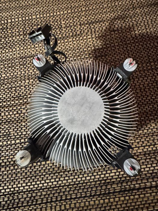Кулер Asus Cooler CPU13PF02J0T01011