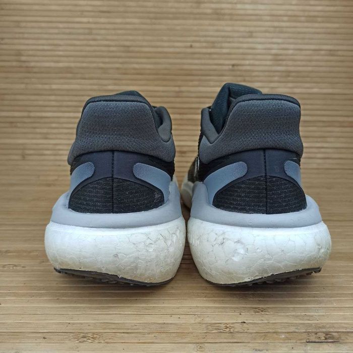 Кросівки Adidas Solarboost 5 Розмір 44,5 (28,5 см.)