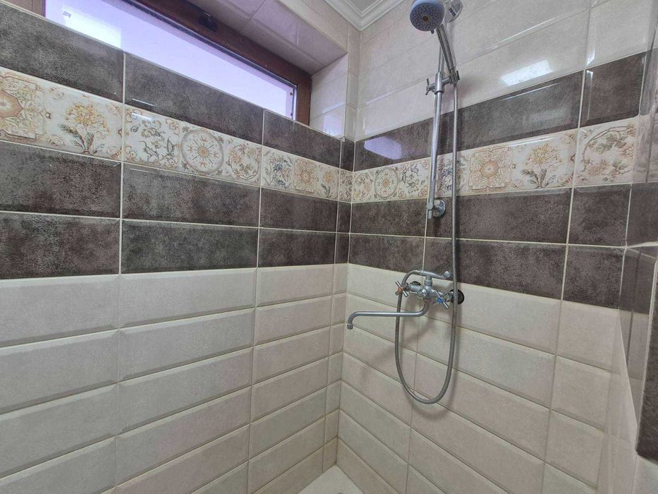 Продаж частини будинку на Старому Місті