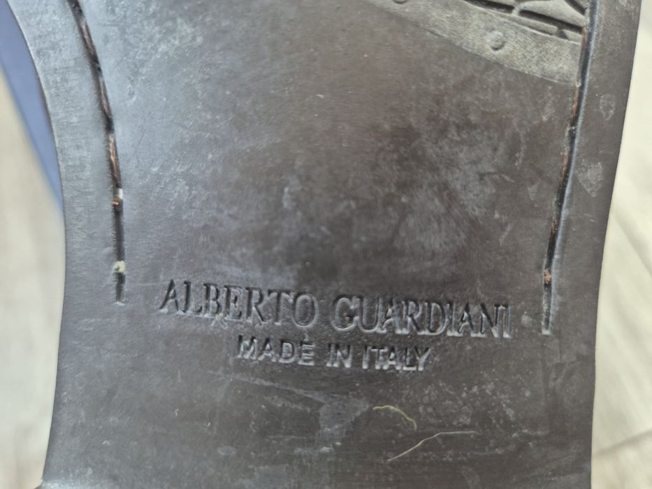 Продам черевики челсі Alberto Guardiani розмір 41,5 в гарному стані