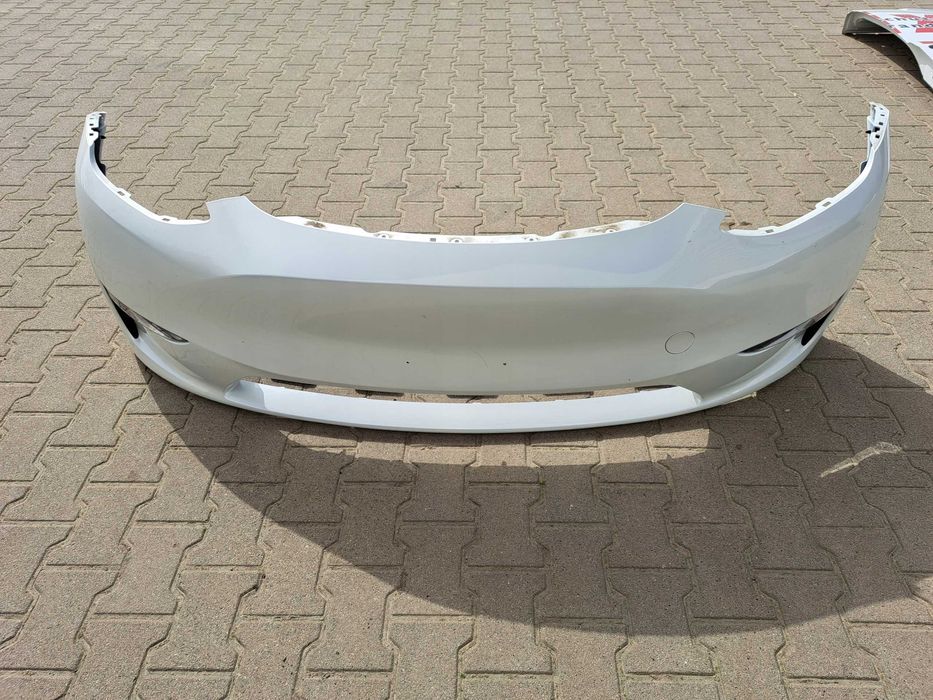 Tesla Model Y бампер передній - рестайл дорестайл