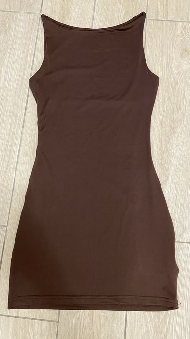 Літня сукня в шоколадному кольорі