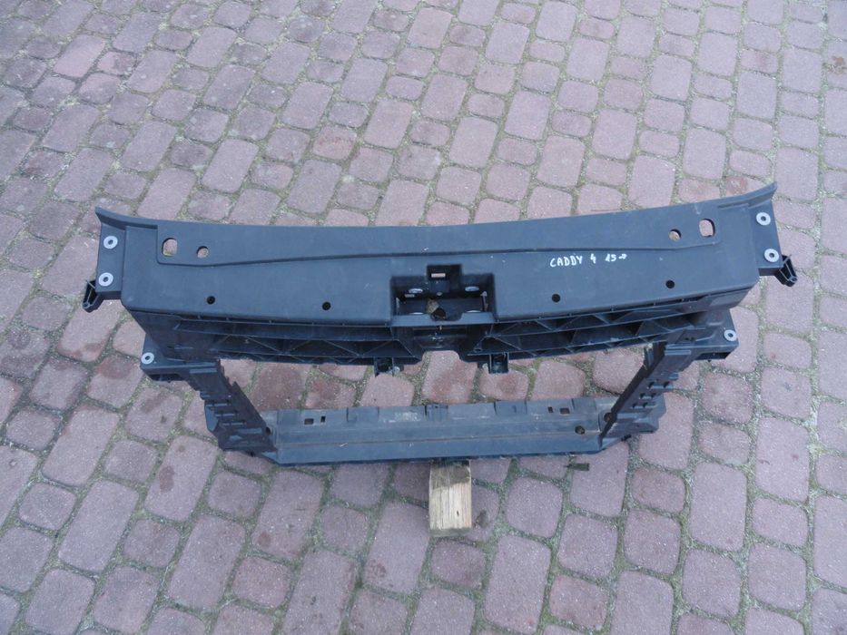 VW Caddy 4 Pas przód oryginał 15-20