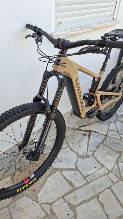 Santa cruz BULLIT