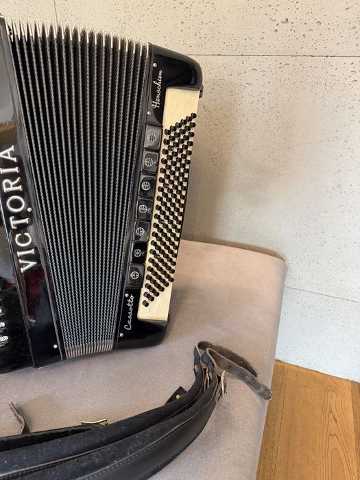 Akordeon guzikowy kanałowy Victoria