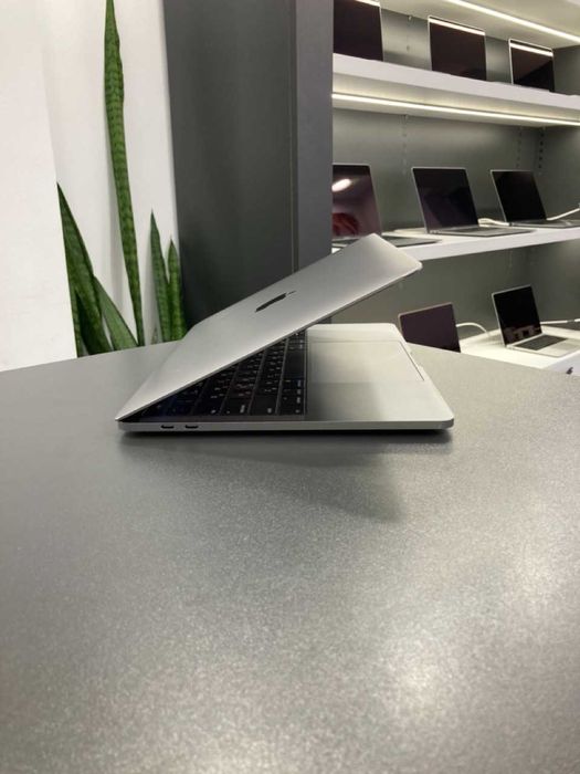 Ноутбук MacBook Pro 13” 2019 i5/8/256 ГАРАНТІЯ 85845