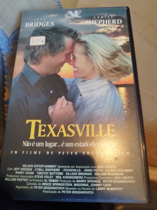 Vários cassetes VHS