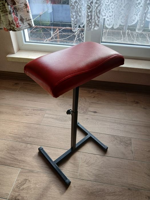 Продам подставку для педикюра, триногу