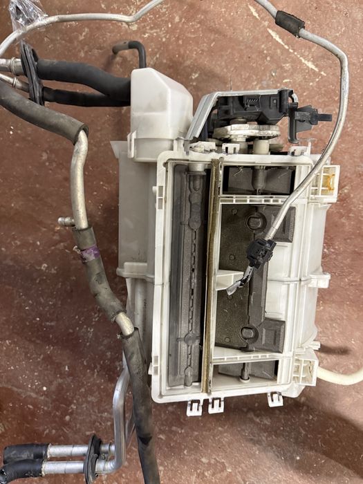 Продам ремни и подушки безопасност Toyota Prado 120 бензин 4,0 2008 гв