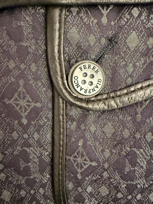 Ferre шорти оригінал