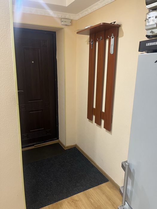 Гарна 2х кімнатна квартира навпроти лікарні Святого Лу