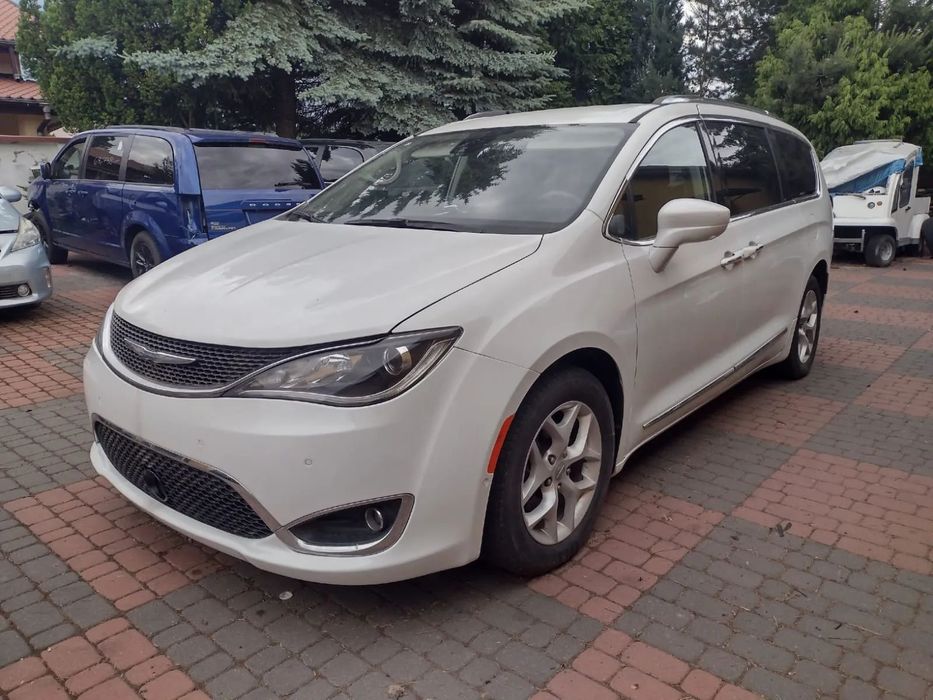 Chrysler Pacifica