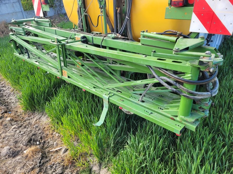 Opryskiwacz Amazone UF 1000 15m hydraulicznie otwierany, komputer
