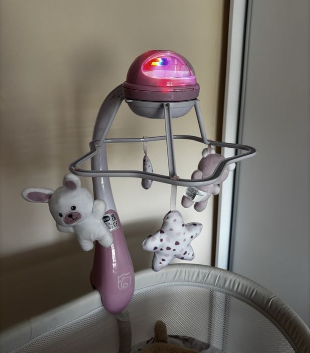 Karuzela grająca pozytywka projektor Rainbow 3w1 Chicco