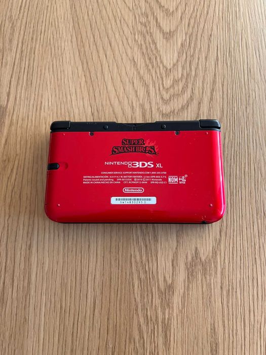 Nintendo 3DS XL Super Smash Bros Edition com 100+ Jogos