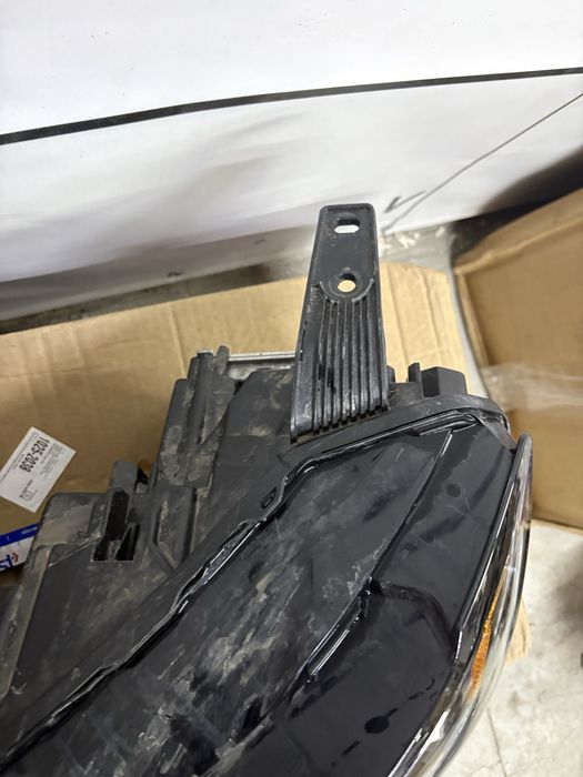 Фара mazda cx-50 оригінал