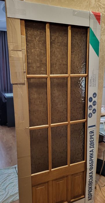 Продам комплект дубових міжкімнатних дверей