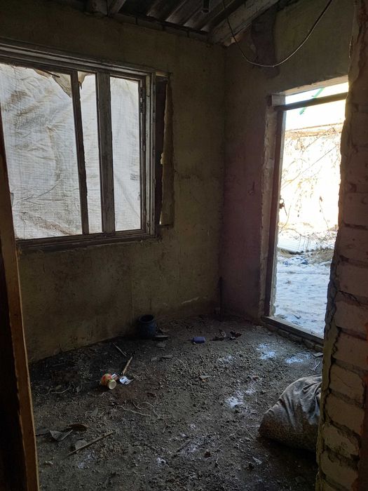 Будинок 99,4 м² та Гараж з підвалом 42,83  м² (НЕ АРЕНДА, ПРОДАЖ)