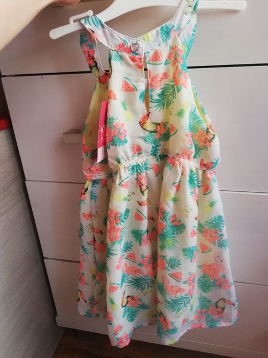 Śliczna sukienka 86/92