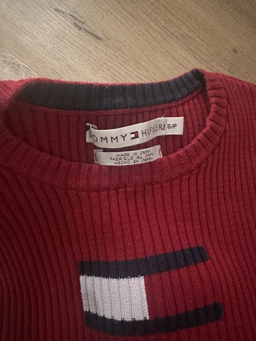 Sweter prazkowany tommy hilfiger czerwony logo th prazek s