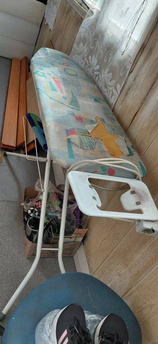 Ще один день Пральна машина доска для глажки