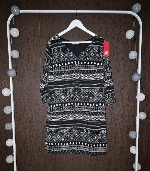 Nowa sukienka Camaïeu 42