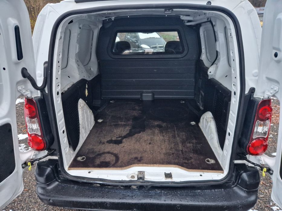 Peugeot Partner 1.6 HDi*klima*hak*piękny