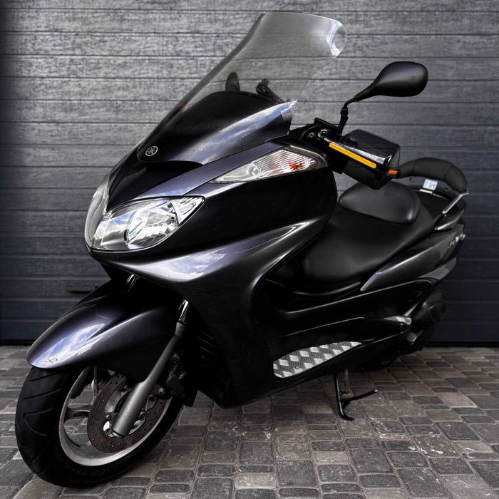 Продам максі-скутер Yamaha Majesty 400 (4722)