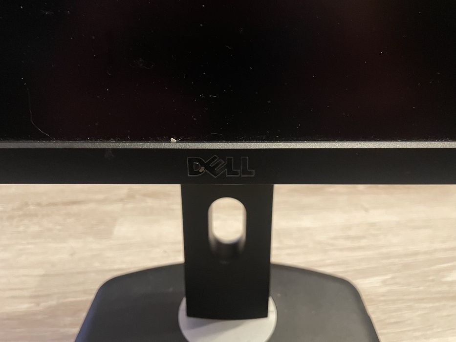 Monitor dell 22 cale