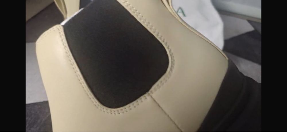 BOTTEGA VENETA Skórzane buty orginalne