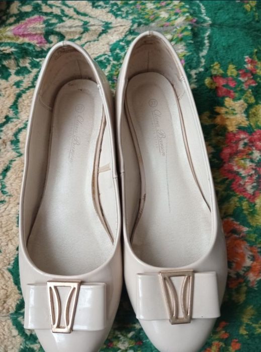 Жіночі туфлі високі
