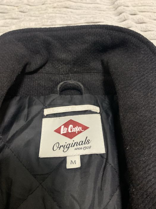 Чоловіча куртка Lee Cooper.