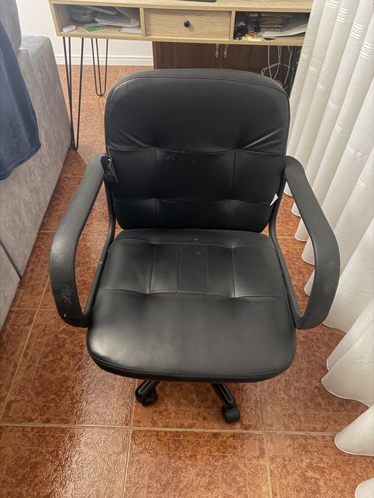 Cadeira de Escritório - usada