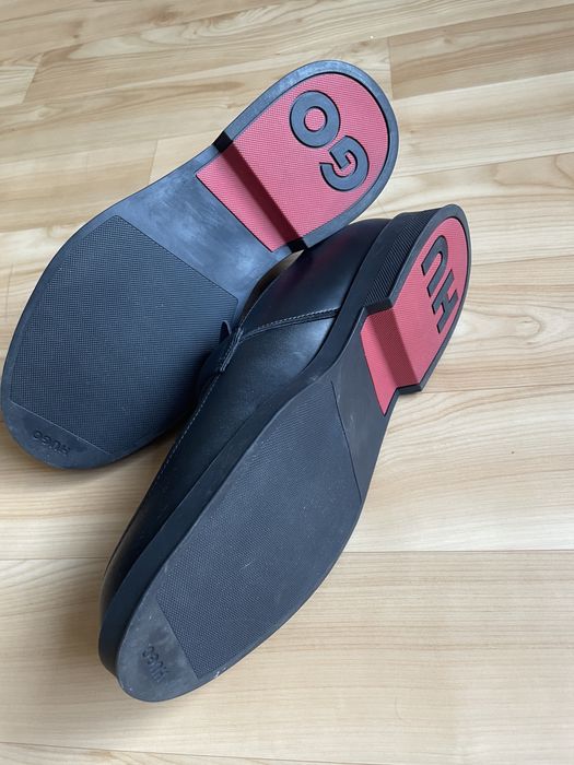 Продам туфлі, лофери hugo boss. 28,5см