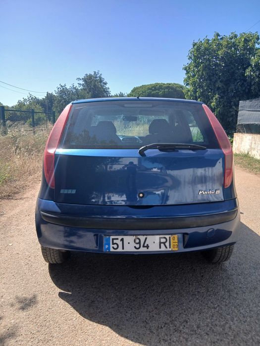 Fiat punto 2001 automática466886838410946563