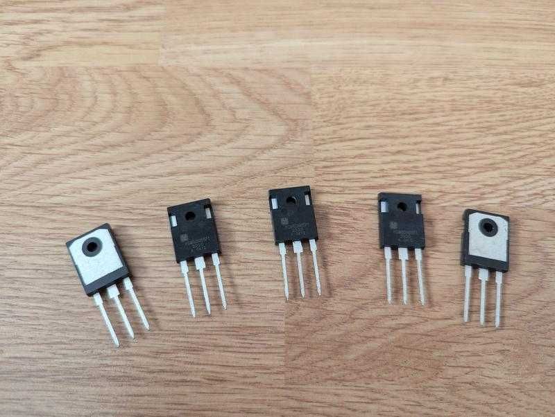 Транзистори IGBT та MOSFET. Транзистор 50T65FD1. CS300N04, IRF1404.