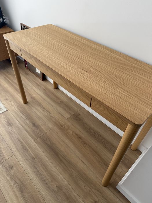 Secretaria chapa de carvalho ikea